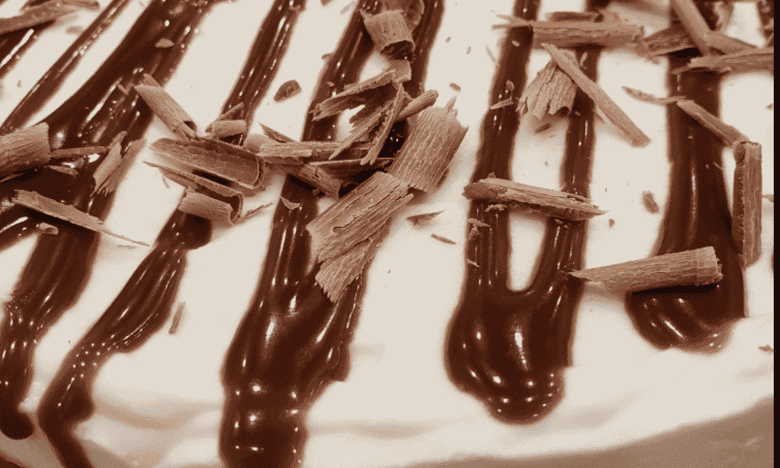 Everything Cakes - Master's Hand Candles