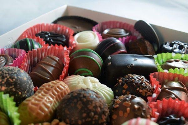 The 10 Best Candy Shops in Nebraska - Master's Hand Candles