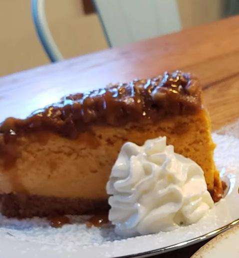 Sweet Potato Pie Cheesecake ( 48 hr notice)